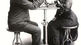 Timeline: Linea del tiempo de la óptica