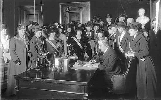 Pushing for the 19th Amendment