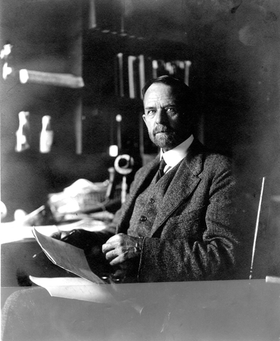 Thomas Hunt Morgan (1866-1945)