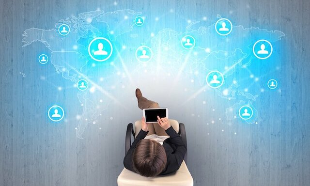 Facebook domina las redes sociales