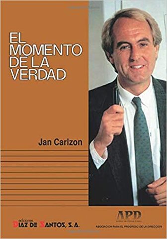 Jan Carlzon publica el libro "El momento de la verdad"