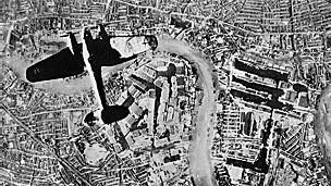 Bombardeo alemán a Gran Bretaña