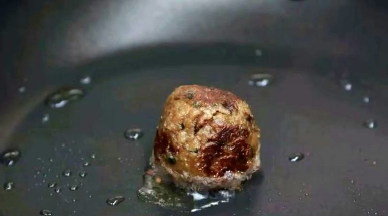 Création de boulettes de viande