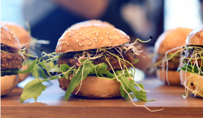 Premier sandwich au poulet