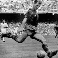 Se unifican normas y se crea el Código Cambridge.