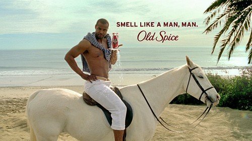 El marketing viral supera a la publicidad tradicional, como una campaña publicitaria de «Old Spice Guy» que recibe 30 millones de visitas.