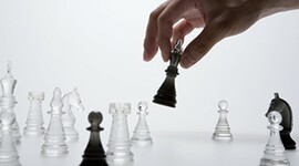 Timeline: La Estrategia