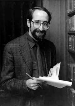 David Wechsler, estadounidense, publica la 1ra edición de su “Escala de Medida de la Inteligencia del Adulto”