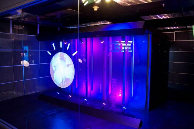 IBM desarrolla super computadora "Watson"