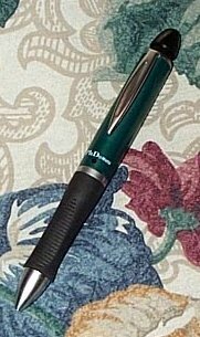 Авторучка: Петраче Поенару.