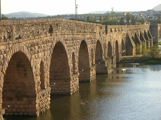 Construcción Puente Romano.