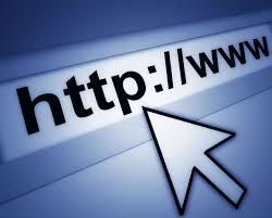 Tim Berners-Lee crea el uso de HTTP, URL,HTML.