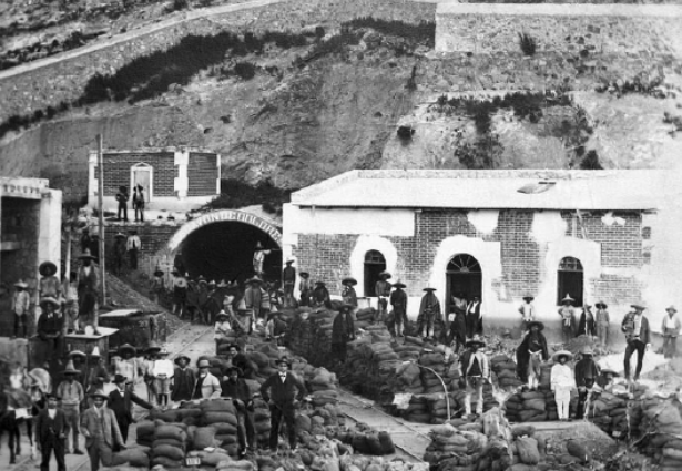 Inversión y el control extranjero en a mineria