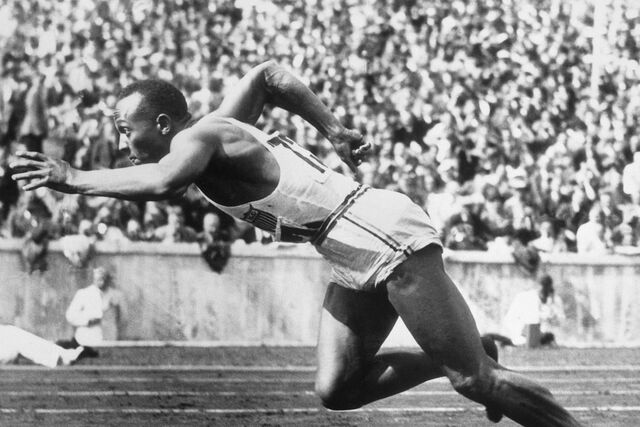 Jesse Owens, sus 3 oros en Berlín 1936 y los nazis