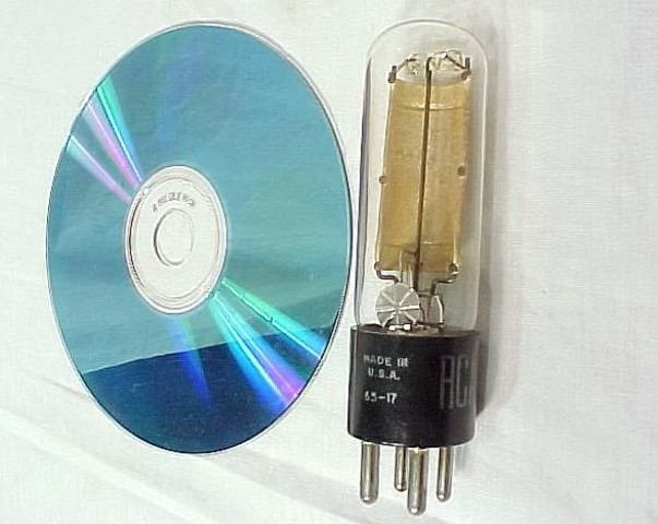 Lee De Forest invents the electronic tube