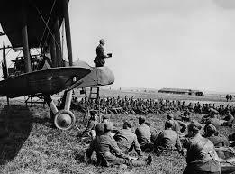 ALEMANYA DECLARA LA GUERRA