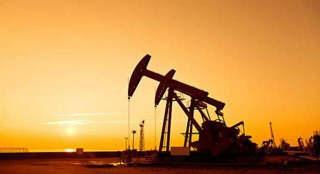 El petroleo como 1er gran actividad comercial