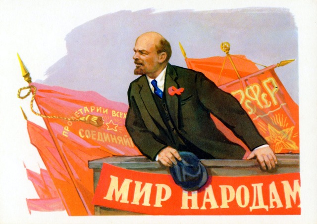 Lenin leads a revolution