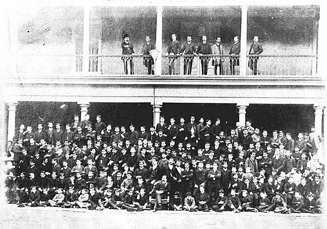 Se funda la Junta Nacional de Educación Normal