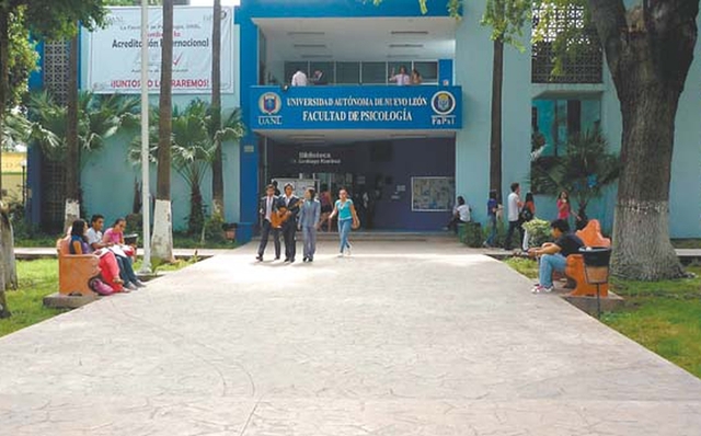 - Abandoné la facultad y duré un año sin estudiar.