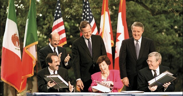 Firma del Tratado de Libre Comercio (TLC)