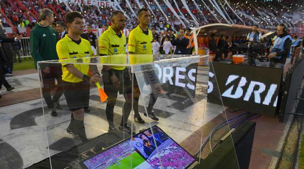 Implementación del VAR