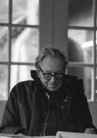 Gregory Bateson (1904 - 1980)