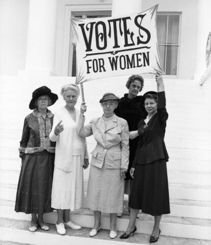 Women win the right to vote with the 19th Amendment