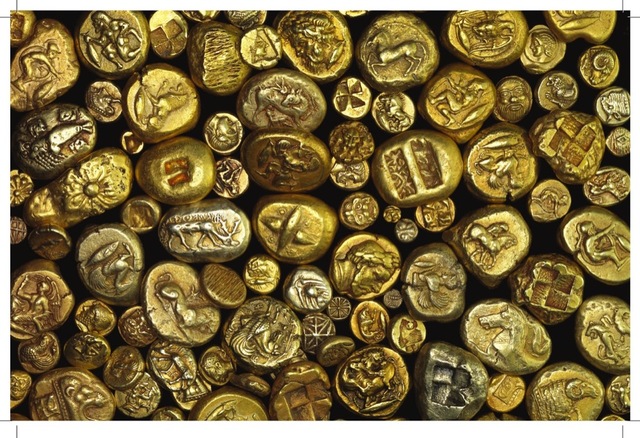 Aleación del oro sobre bronce