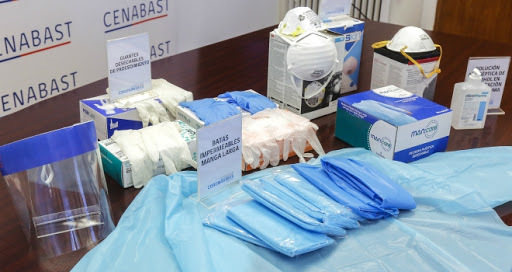 2015. Resolución 518