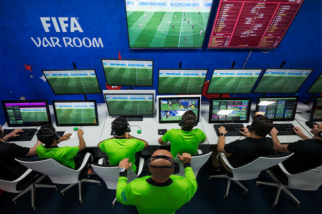 Arbitro Asistente de Video (VAR)