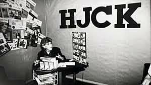 Aparecen las primeras emisoras culturales