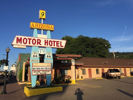MOTOR HOTEL