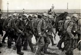 GLI ALLEATI SI RIORGANIZZANO