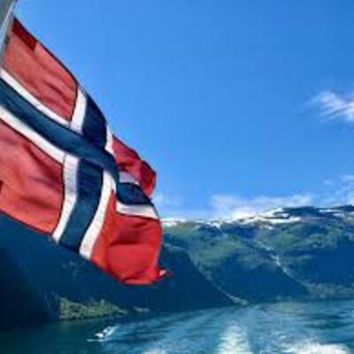 Timeline: Demokratiet fra 1814 til idag