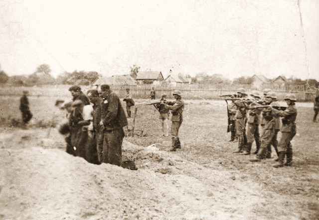 Mobile Killing Squads- 1941