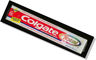 Primera Pasta de Dientes