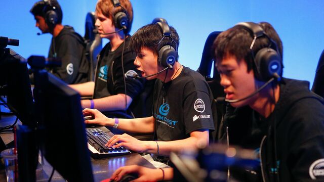 Us Government recognizes League of Legends Players as Professional Athletes