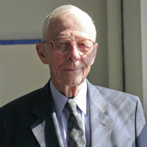 La Teoria de la Dinamica de Sistemas