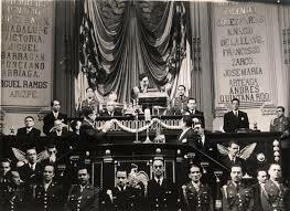 Se crea la Ley Federal Electoral