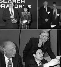 Se retiró, junto a su asistente Audrey Lester, luego de recibir la sierra y el micrómetro de bronce.