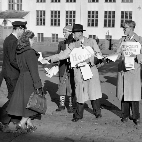 1894 - allmenn stemmerett for menn