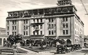 Se construye el Gran Hotel Costa Rica