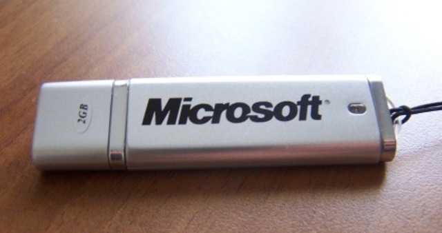 Microsoft 1GB USB