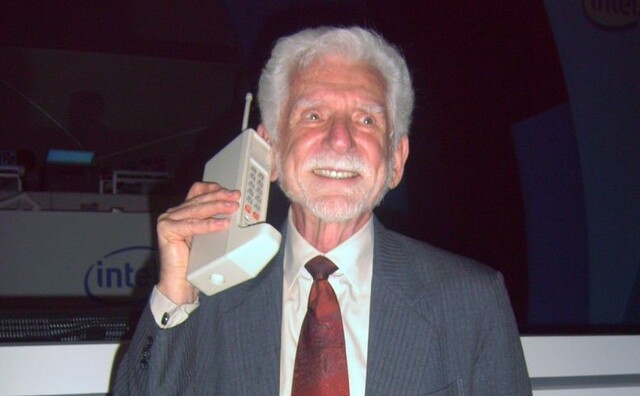 Motorola DynaTAC 8000x