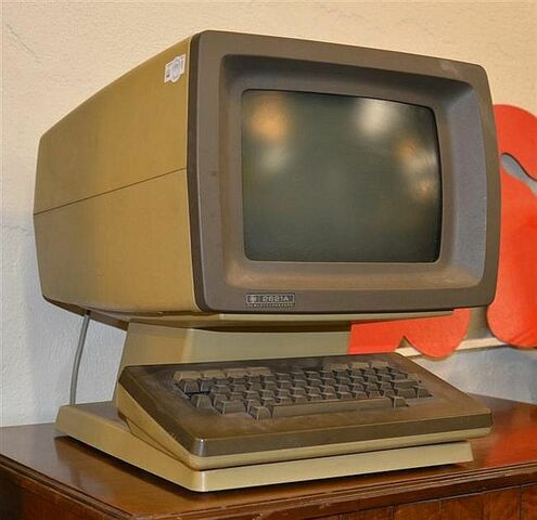 Quinta generación  (1982 - 1989)