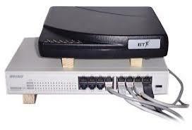 Éxito de los servidores Minitel en Francia.