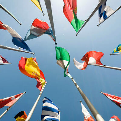 Timeline: Evolucionó de las Relaciones Internacionales