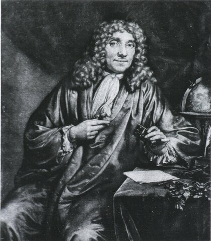ANTONI VAN LEEUWENHOEK