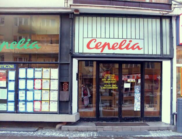 Początek likwidacji sklepów Cepelii